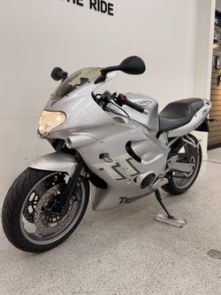 2003 Triumph TT600 Silver