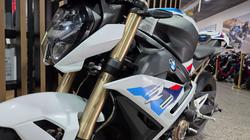 2021 BMW Motorrad S 1000 R M-SPORT PEARL WHITE METALLIC