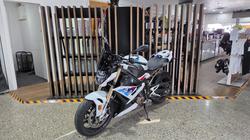 2021 BMW Motorrad S 1000 R M-SPORT PEARL WHITE METALLIC