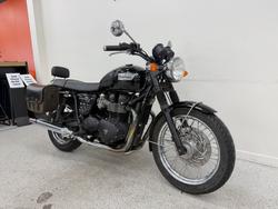 Triumph 2013 TRIUMPH 865CC BONNE T100 A2 Black