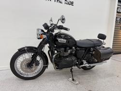 Triumph 2013 TRIUMPH 865CC BONNE T100 A2 Black