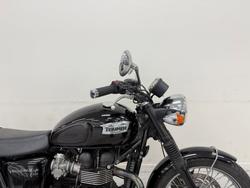 Triumph 2013 TRIUMPH 865CC BONNE T100 A2 Black
