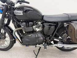 Triumph 2013 TRIUMPH 865CC BONNE T100 A2 Black