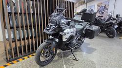2025 BMW Motorrad R 1300 GS ADVENTURE TRIPLE BLK BLACK STORM METALLIC