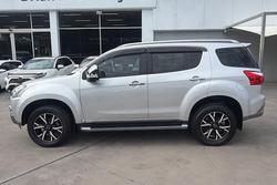 2021 Isuzu MU-X LS-T