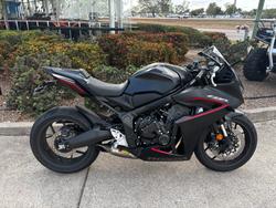 Honda CBR650R