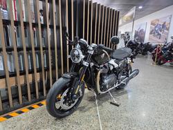 2027 Triumph 2027 Triumph 1200CC Speed Twin 1200 TFC Black