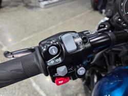 2026 Triumph BONNEVILLE BOBBER BLUE