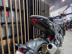 2026 Triumph TRIDENT 800 Black