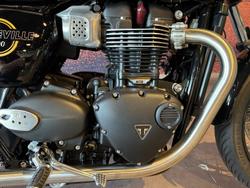 2026 Triumph Bonneville T100 (900cc) Bonneville Black