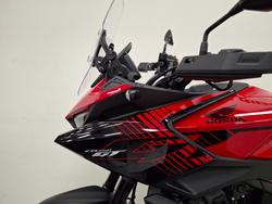 2026 Honda CB1000 HORNET SP Red