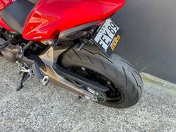 2017 Ducati MONSTER 821 RED