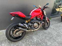 2017 Ducati MONSTER 821 RED