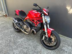 2017 Ducati MONSTER 821 RED