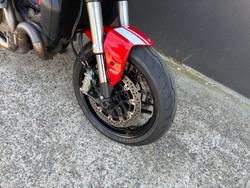 2017 Ducati MONSTER 821 RED