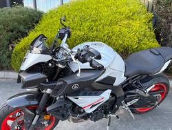 2019 Yamaha MT-10A Silver