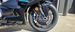2025 CFMOTO 675SR-R SR Black