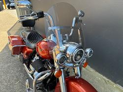 2011 HARLEY-DAVIDSON FLHR ROAD KING ORANGE