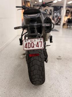 2024 HUSQVARNA SVARTPILEN 801 Black