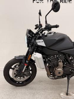 2024 HUSQVARNA SVARTPILEN 801 Black