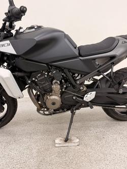 2024 HUSQVARNA SVARTPILEN 801 Black