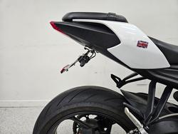 Triumph Street Triple S 660 Lams