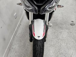 2022 Triumph STREET TRIPLE S 660 LAMS White