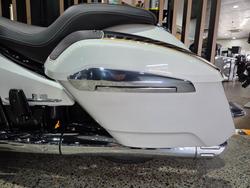 2023 BMW Motorrad R 18 ALPINE WHITE