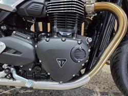 2026 Triumph BONNEVILLE SPEED TWIN Black