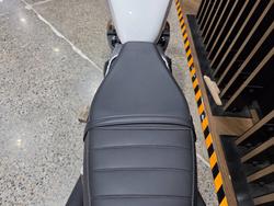 2026 Triumph BONNEVILLE SPEED TWIN Black