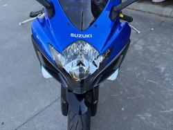2006 Suzuki GSX-R600 Blue / White