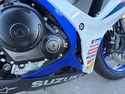 2006 Suzuki GSX-R600 Blue / White