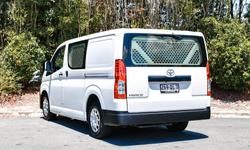 2022 Toyota Hiace