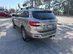 2016 FORD EVEREST TREND (RWD)