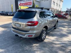 2016 FORD EVEREST TREND (RWD)