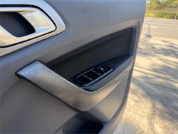 2016 FORD EVEREST TREND (RWD)
