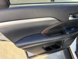 2015 TOYOTA KLUGER GX (4x2)