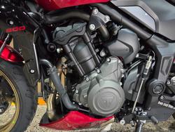 2026 Triumph TRIDENT 800 RED