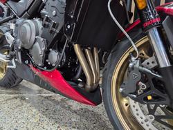 2026 Triumph TRIDENT 800 RED