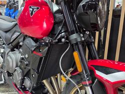 2026 Triumph TRIDENT 800 RED