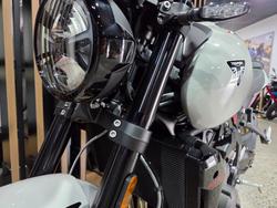 2026 Triumph TRIDENT 800 GREY