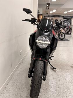 2012 DUCATI DIAVEL CARBON Red