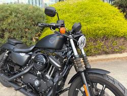 2019 HARLEY-DAVIDSON XL883N IRON 883 Black