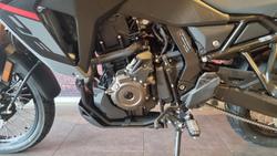 2026 Suzuki V-Strom 800DE V-Strom Black