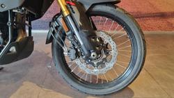 2026 Suzuki V-Strom 800DE V-Strom Black
