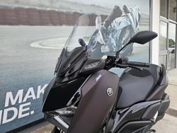 2024 Yamaha XMAX 300 V2 XMAX Red