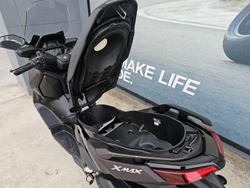 2024 Yamaha XMAX 300 V2 XMAX Red
