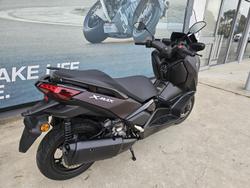 2024 Yamaha XMAX 300 V2 XMAX Red