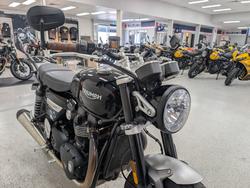 2024 Triumph 2024 Triumph 1200CC Speed Twin Jet Black