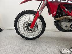 2022 GASGAS ES700 Red